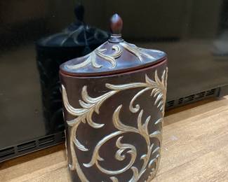 Lovely Tuscan holder
