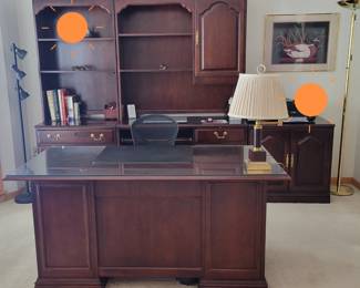 EXECUTIVE DESK WITH GLASS TOP PROTECTOR. THIS IS A GREAT SIZE - NOT AS LARGE AS IT APPEARS.
