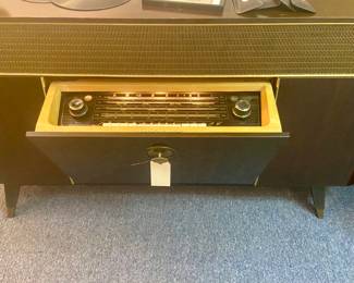 Grundig Majestic Stereo Console with turntable and storage; Model 9065