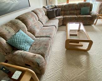 Large sectional sofa with end recliners 