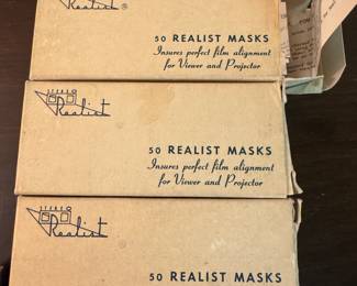 Stereo Realist Masks