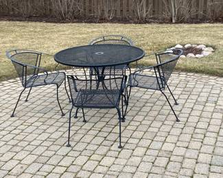 wrought iron patio table with 4 chairs 