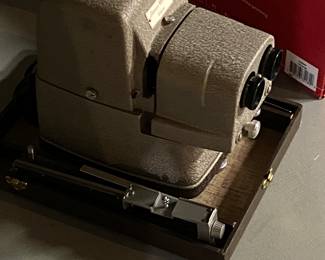 Stereo Vivid Deluxe Projector