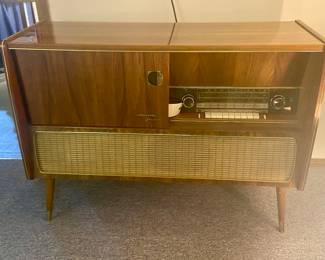 Grundig Majestic Stereo console with turntable 