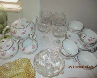 Noritake Rose Palace Tea set and snack set