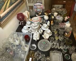 Tons of glassware. 