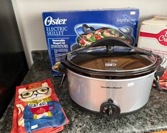 Mugs, Betty Crocker Roaster Oven, Oster electric Skillet