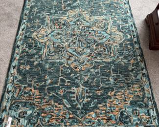 Loloi Victoria 100% Wool Area Rug