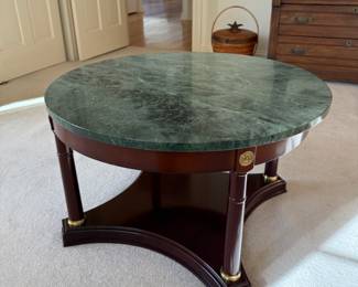 Bombay Co neoclassical round mahogany coffee table w/green marble top