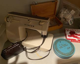 Vintage Singer Sewing Machine