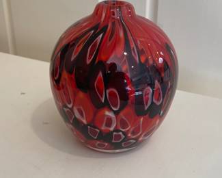 Art blown glass vase - red