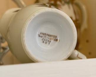 Handpainted Raftsman Tea Set, Japan 