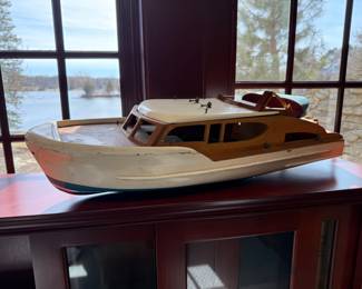 Wooden Model Chris Craft style Boat