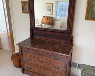 Antique Victorian Style 3-drawer dresser and mirror with rose marble top 