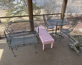 outdoor wrought iron patio furniture