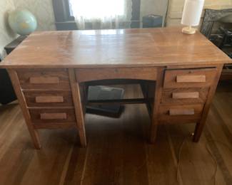 This desk is sturdy and in good condition.