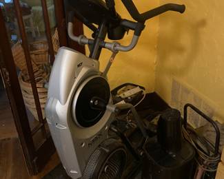Bow flex machine 