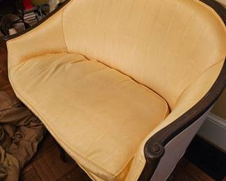 Moire satin settee in yellow gold! SWEET!!