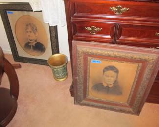 1800's framed women