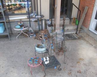 We have a patio and yard full of amazing decor and treasures! Planting pots, chairs, statues, decor accents, tables, storage, handmade items, & so much more!