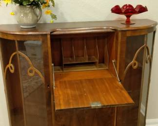 Burlwood Secretary Cabinet