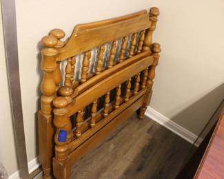 2 Maple Twin Headboards & Footboards