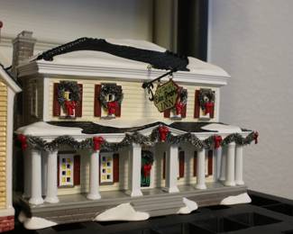 Dept 56  Eden Prairie Inn