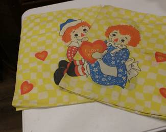 Vintage Raggedy Ann & Andy Pillowcases