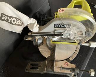 AM136Ryobi Miter Saw
