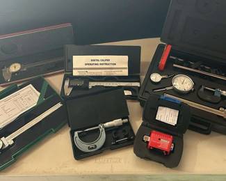 AM118VPrecision Measuring Tools