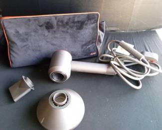 AM146Dyson Hair Dryer