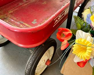 little red wagon