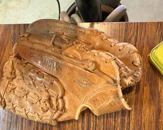 baseball glove