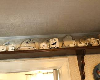 Vintage/Antique Blue Bird Dishes