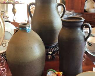 Assortment of Tennessee pottery