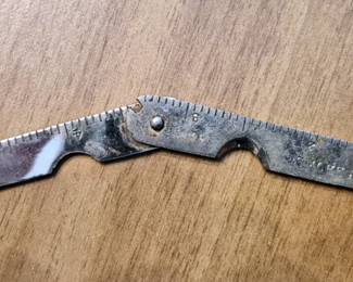 Vintage  cigar cutter