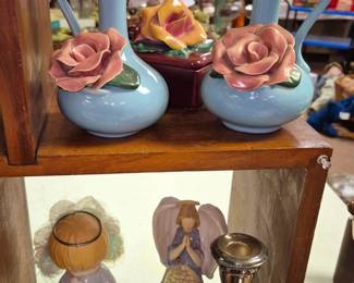 Majolica blue rose vases
