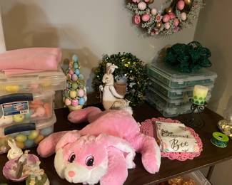 St. Patrick's Day and Easter Decor - just in time!