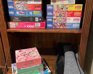 Puzzles and puzzle mat