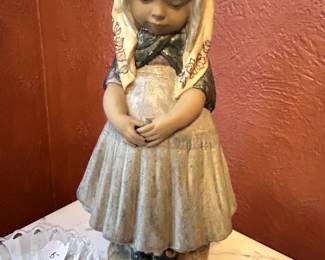 RARE! Large Porcelain Lladro figurine "Missy"