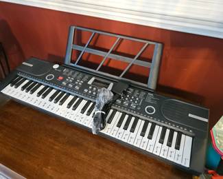 $30 Electric keyboard