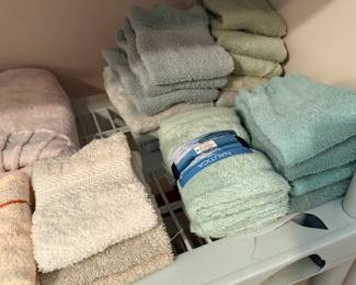 Linen - many items Brand NEW 