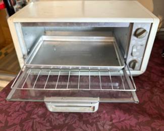 Toaster/oven - like new