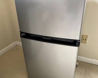 Frigidaire Mini Fridge
