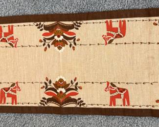 VINTAGE SCANDINAVIAN LINENS