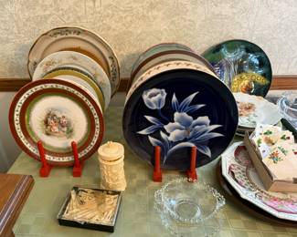 VINTAGE PLATES AND MORE