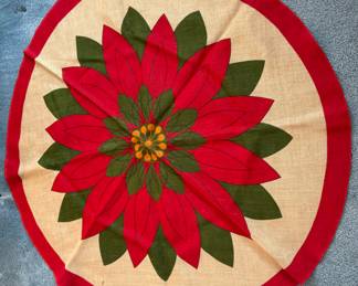 VINTAGE SCANDINAVIAN LINENS