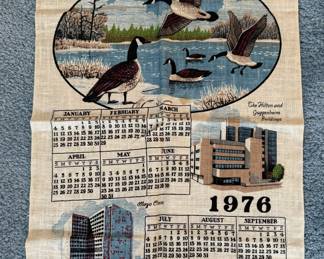 VINTAGE ROCHESTER MN LINEN 1976 CALENDAR TEA TOWEL