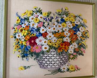 BEAUTIFUL HAND STITCHED FRAMED FLORAL CREWEL BOUQUET