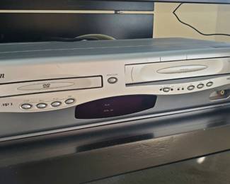 VHS/ DVD COMBO